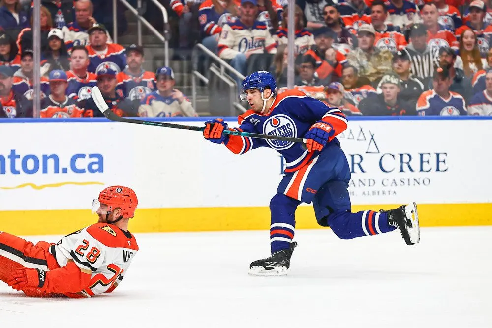 Evan Bouchard Had Five Points. Edmonton Lost Anyway.