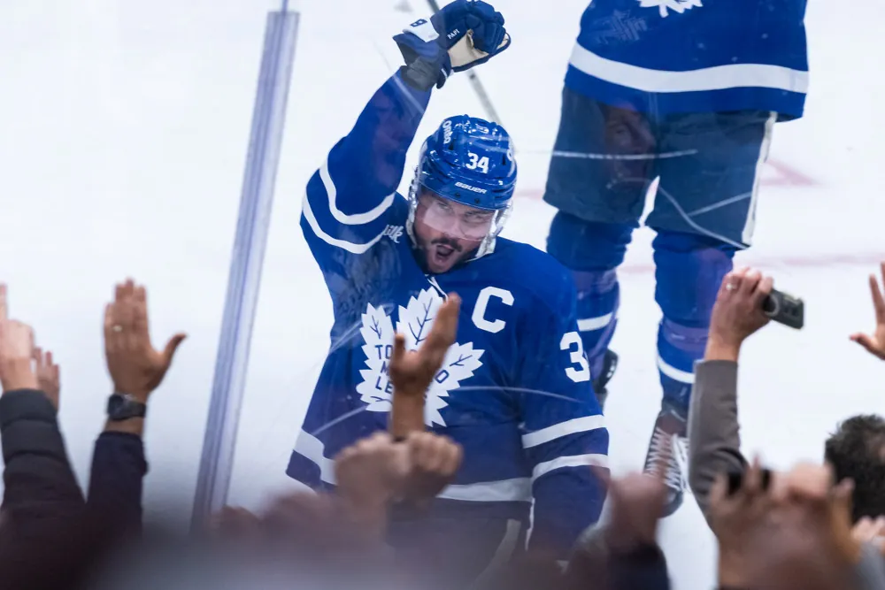 Matthews Is Skating Again. Toronto Needs His Finish Back.