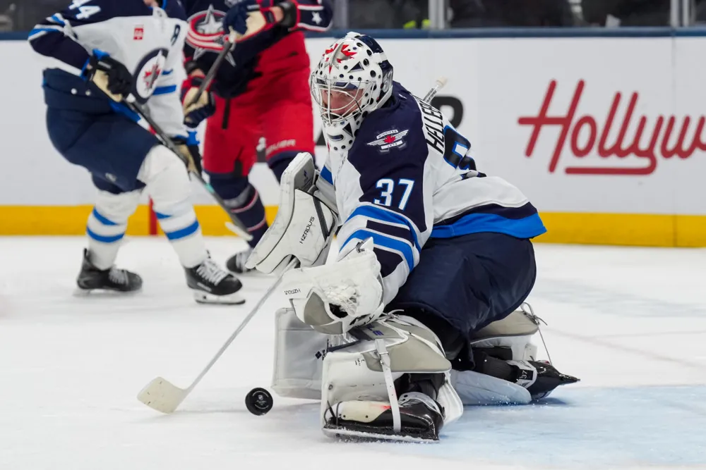 Winnipeg Is 4-1-1 Without Hellebuyck. That Changes Less Than It Seems.