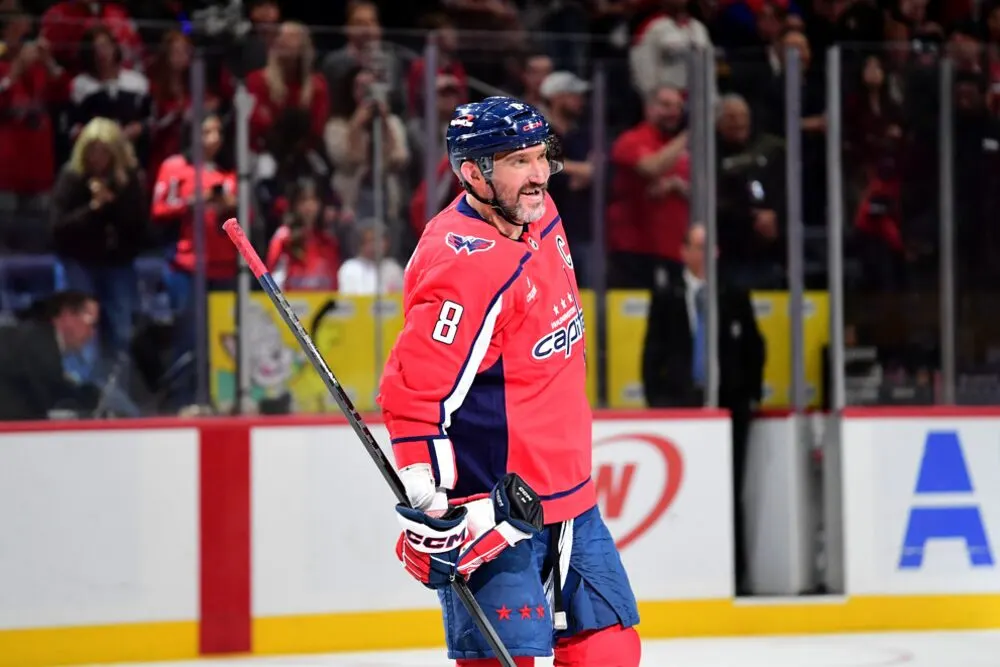 Alex Ovechkin Is Still Scoring 30. Washington's Real Weapon Is the Goalie Behind Him.
