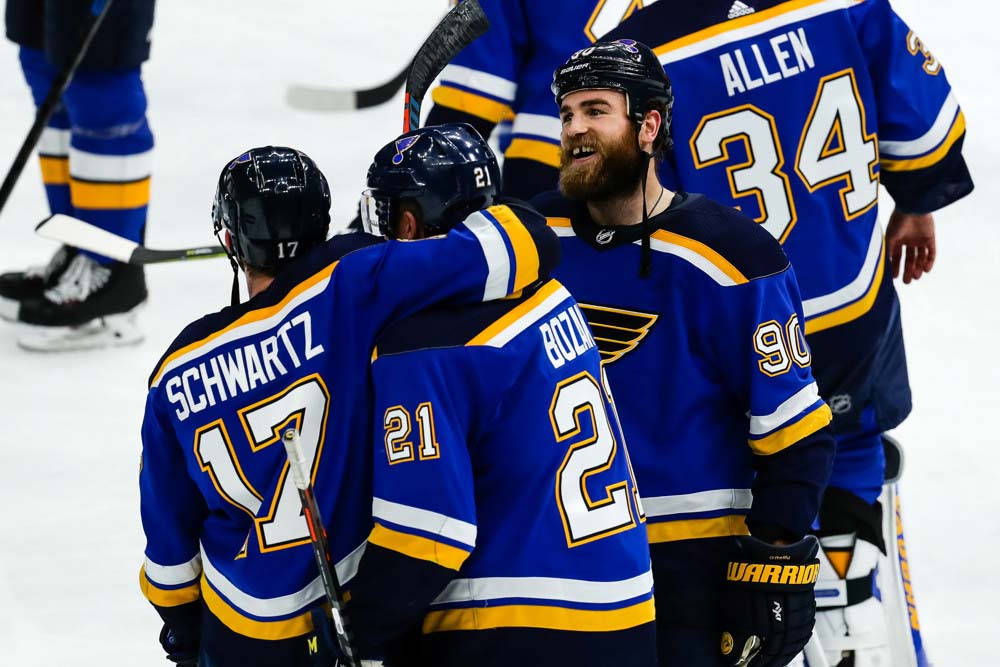 St. Louis Blues - Want to meet Robert Thomas? Here's your chance! One lucky  fan will win a meet and greet with #18, game tickets and a jersey. ENTER  NOW